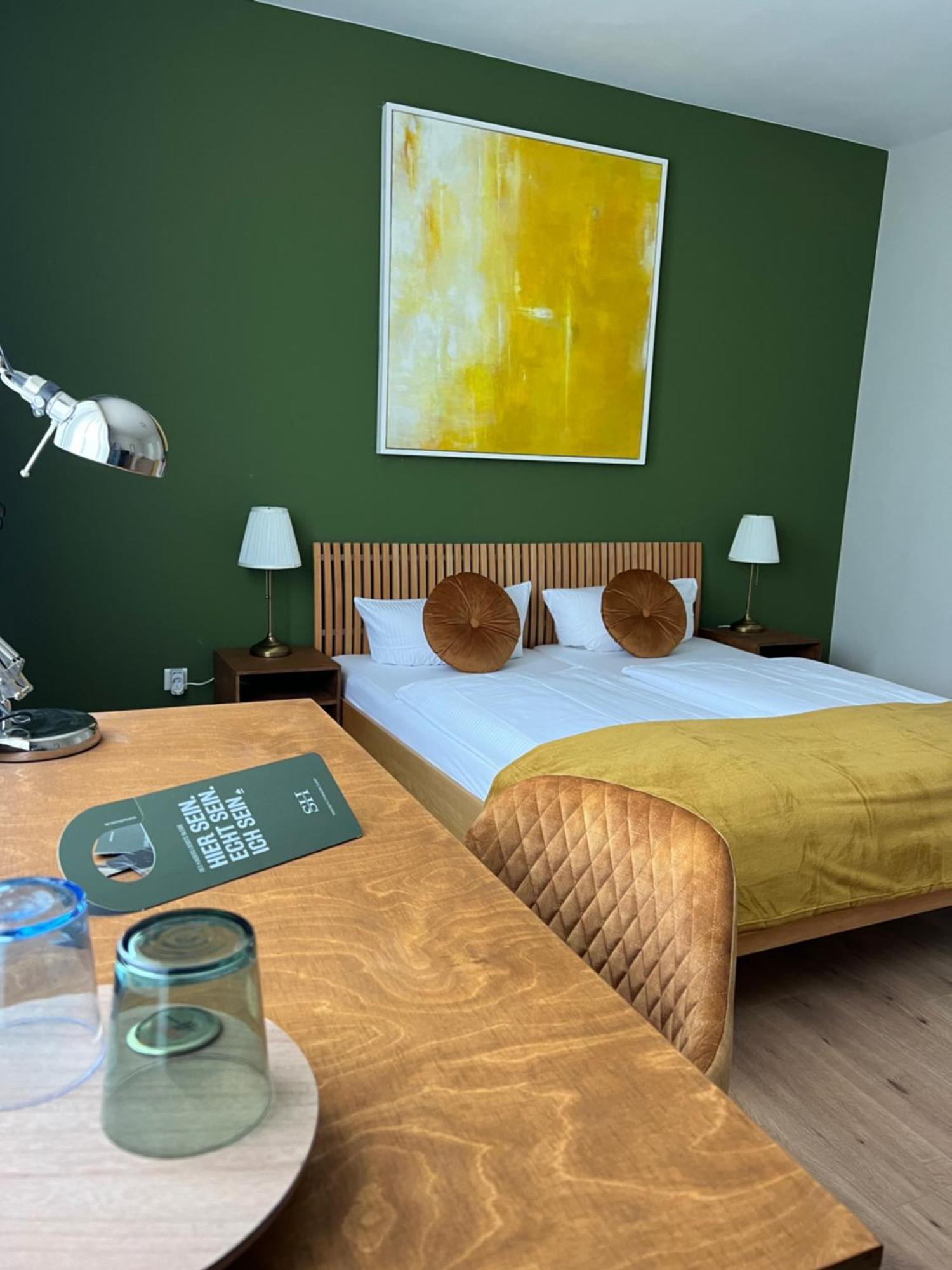 Suedstadt-Hotel ヴィルヘルムスハーフェン エクステリア 写真